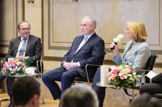 Business Talk mit den Nationalratspräsidenten, 17. März 2025 098 © Hans Leitner - Photography